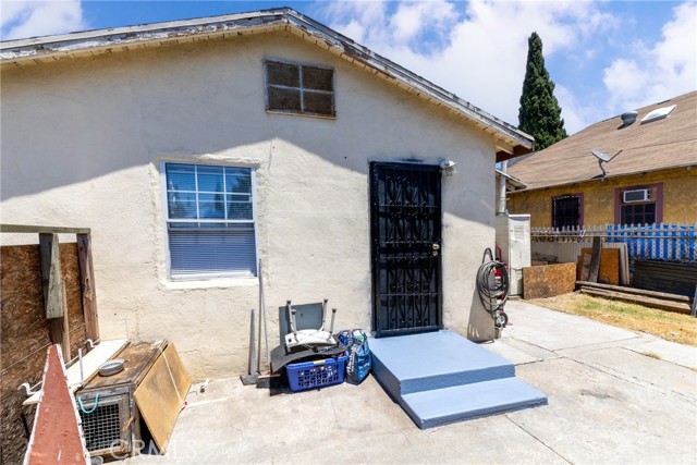 Detail Gallery Image 16 of 25 For 1684 E Martin Luther King Jr Bld, Los Angeles,  CA 90011 - 5 Beds | 2 Baths