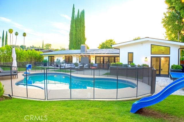 Front Image Thumbnail for CRSR25254580