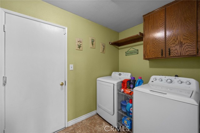 Detail Gallery Image 26 of 35 For 6805 Kip Way, Bakersfield,  CA 93307 - 3 Beds | 2 Baths