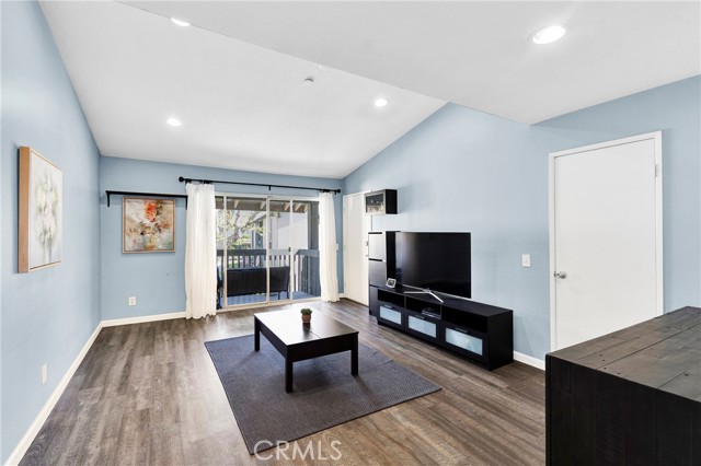 Detail Gallery Image 19 of 38 For 23278 Orange #8,  Lake Forest,  CA 92630 - 2 Beds | 2 Baths