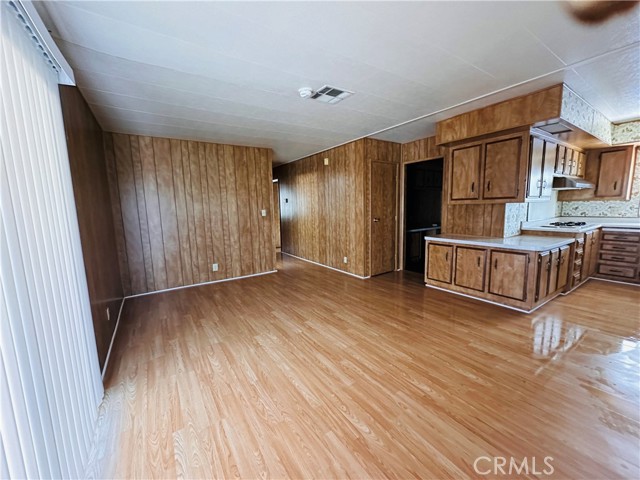 Detail Gallery Image 8 of 30 For 2230 Lake Park Dr #140,  San Jacinto,  CA 92583 - 2 Beds | 2 Baths