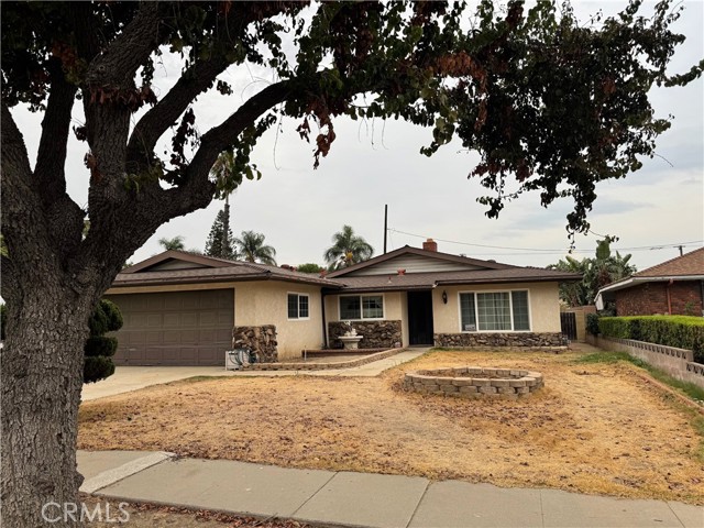 Detail Gallery Image 1 of 16 For 9603 Boxwood Ave, Fontana,  CA 92335 - 4 Beds | 2 Baths