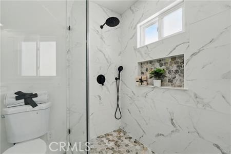 Detail Gallery Image 32 of 56 For 2111 S Bronson Ave, Los Angeles,  CA 90018 - – Beds | – Baths