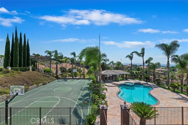 Detail Gallery Image 33 of 43 For 6975 Wyndham Hill Dr, Riverside,  CA 92506 - 4 Beds | 4/1 Baths