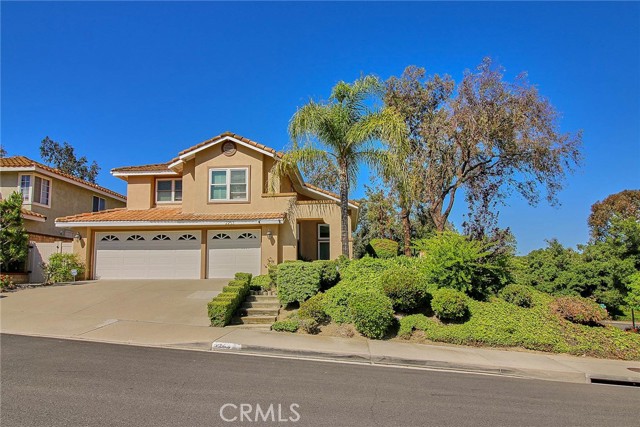 Detail Gallery Image 3 of 34 For 2253 Wandering Ridge Dr, Chino Hills,  CA 91709 - 4 Beds | 2/1 Baths