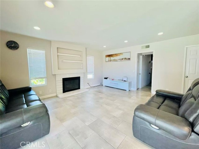 Detail Gallery Image 3 of 18 For 20431 Huntcliff, Walnut,  CA 91789 - 4 Beds | 3 Baths