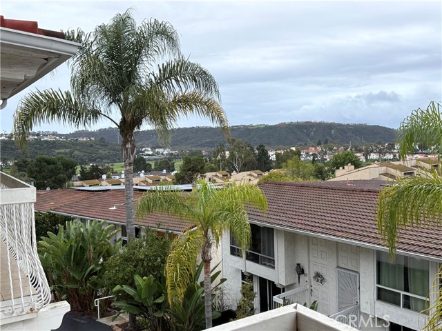 Front Image Thumbnail for CRIV26034176