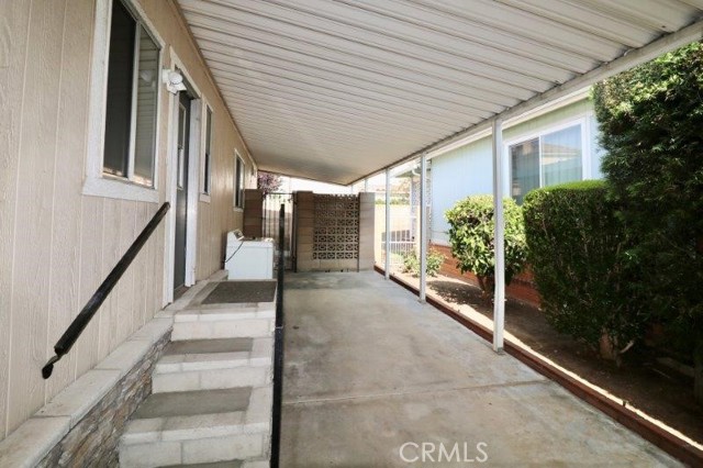 635 Shadow Lake Avenue, Brea CA: https://media.crmls.org/medias/05df8e3a-10e5-4f26-bb72-d479a2528669.jpg