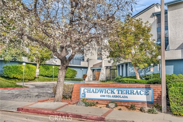 Detail Gallery Image 7 of 29 For 4260 via Arbolada #206,  Los Angeles,  CA 90042 - 1 Beds | 1 Baths