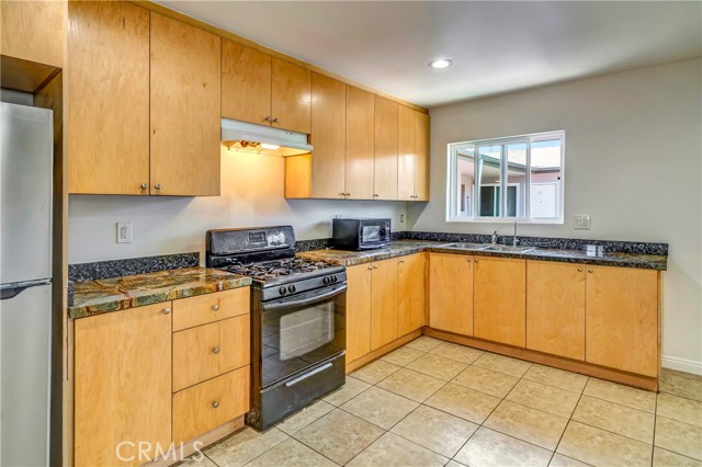 Detail Gallery Image 5 of 23 For 6735 Elmer Ave #19,  North Hollywood,  CA 91606 - 1 Beds | 1 Baths