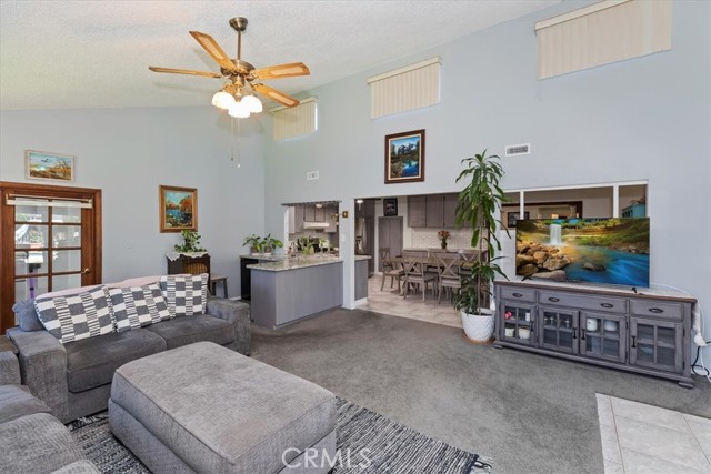 Detail Gallery Image 22 of 42 For 8676 Limestone Dr, Riverside,  CA 92504 - 3 Beds | 3 Baths