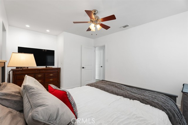 Detail Gallery Image 18 of 28 For 3556 Rutgers Ave, Long Beach,  CA 90808 - 3 Beds | 2 Baths