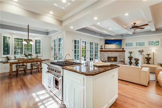 595 35th Street, Manhattan Beach, California 90266, 6 Bedrooms Bedrooms, ,4 BathroomsBathrooms,Residential,Sold,35th,SB22117644