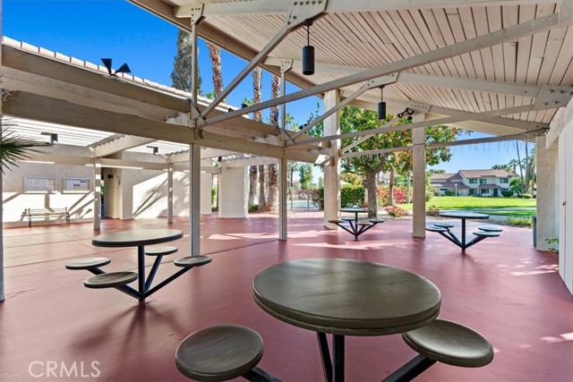6054 Montecito Drive, Palm Springs CA: https://media.crmls.org/medias/05e382e4-0050-4d03-ba67-48d85e9a5167.jpg