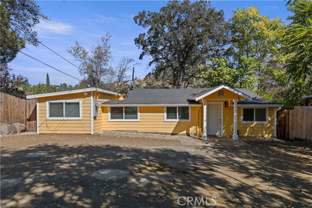 14208 Hale St, Clearlake, CA 95422