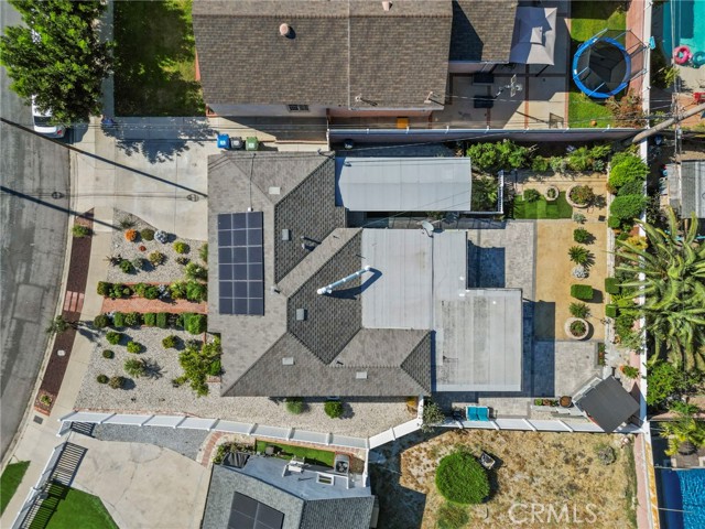 Detail Gallery Image 5 of 38 For 10111 Elkwood, Sun Valley,  CA 91352 - 3 Beds | 1 Baths