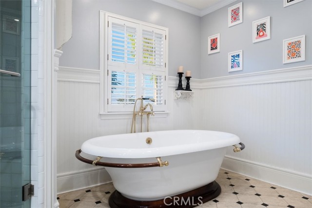 Detail Gallery Image 15 of 48 For 4040 Murietta Ave, Sherman Oaks,  CA 91423 - 3 Beds | 3 Baths