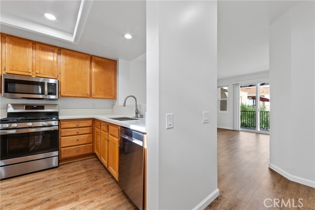 68 Verdin Lane, Aliso Viejo CA: https://media.crmls.org/medias/05e585a3-bb60-4214-9d0f-6810e44cc479.jpg