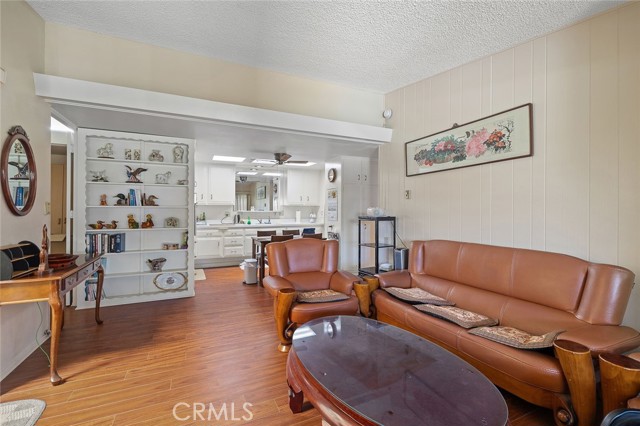 13430 St Andrews Drive, Seal Beach CA: https://media.crmls.org/medias/05e7583f-7ef9-43f6-aa84-e646ab3c4c54.jpg