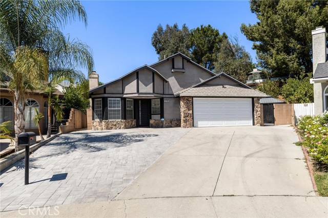 Detail Gallery Image 1 of 60 For 11715 Garrick Ave, Sylmar,  CA 91342 - 3 Beds | 2 Baths