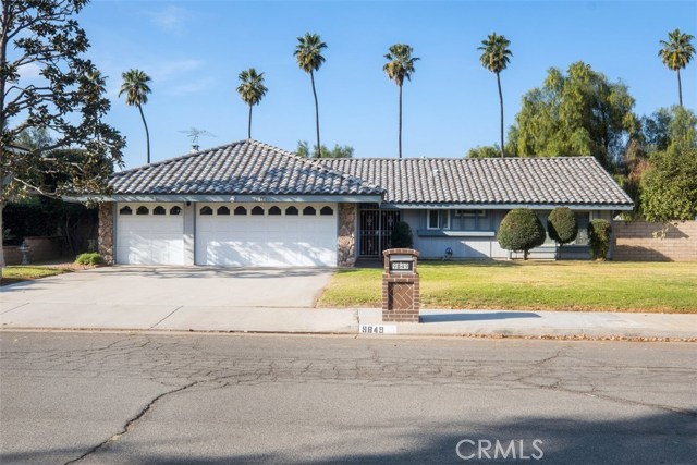 9849 Canada Way, Riverside, CA 92503