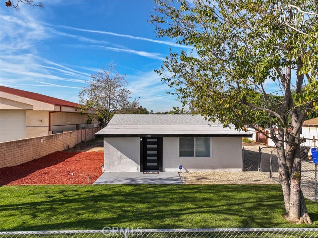 Detail Gallery Image 3 of 30 For 2860 N Macy, San Bernardino,  CA 92407 - 1 Beds | 1 Baths