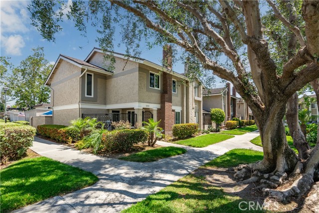 Image 2 for 5272 Charing Cross Rd, Westminster, CA 92683