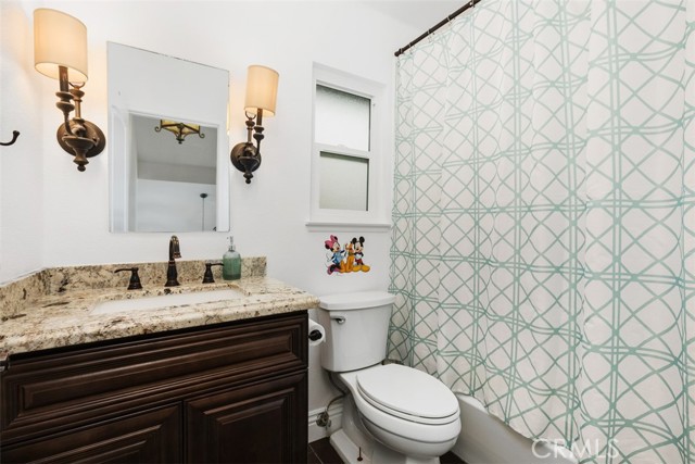 Detail Gallery Image 19 of 33 For 19458 Totem Ct, Riverside,  CA 92508 - 3 Beds | 2/1 Baths