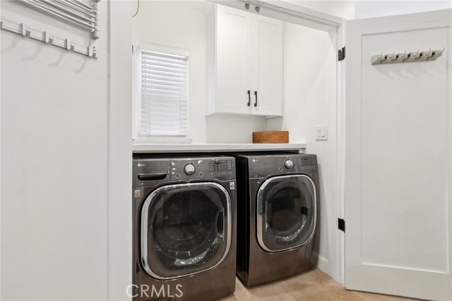13340 Aetna Street, Valley Glen CA: https://media.crmls.org/medias/05e971a0-8b76-4764-8cb9-8d44e181e69d.jpg