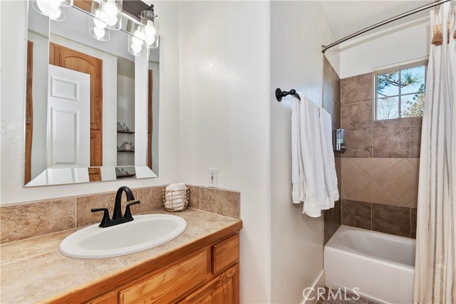 Detail Gallery Image 24 of 33 For 30582 Ferndale Dr, Running Springs,  CA 92382 - 2 Beds | 1/1 Baths
