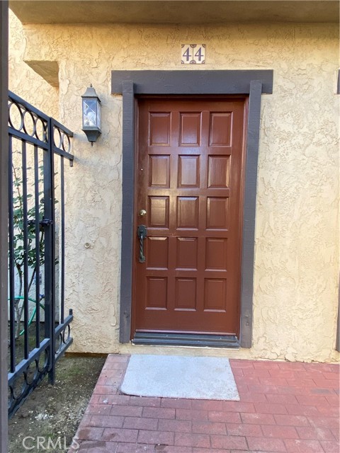 Detail Gallery Image 2 of 24 For 427 E. Mission Rd #44,  Alhambra,  CA 91801 - 2 Beds | 2/1 Baths