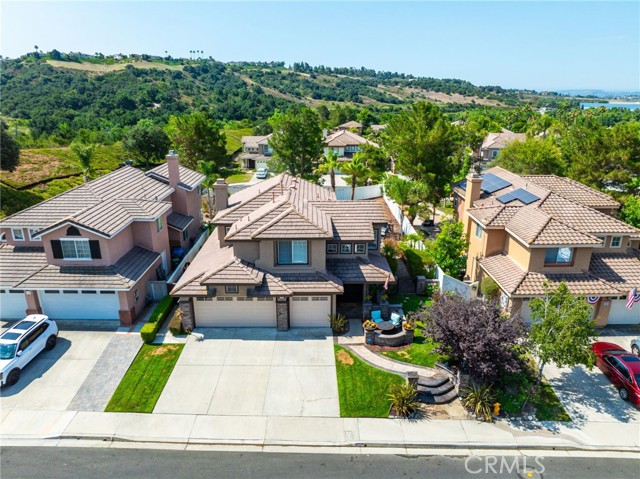 30 Riverview Dr, Trabuco Canyon, CA 92679