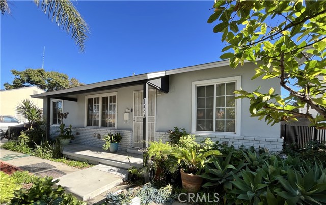 Image 12 of 16 For 15502 Halcourt Avenue