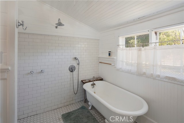 Historical Home-Primary bath