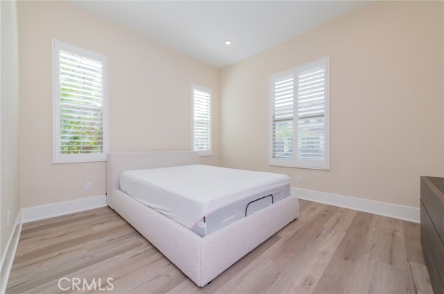 Detail Gallery Image 5 of 56 For 58 Longchamp, Irvine,  CA 92602 - 4 Beds | 4/1 Baths