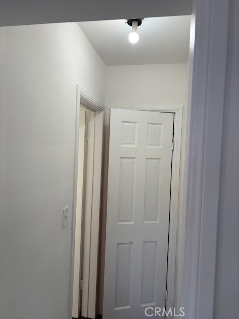 Detail Gallery Image 19 of 22 For 22354 Burbank Bld, Woodland Hills,  CA 91367 - 2 Beds | 1/1 Baths