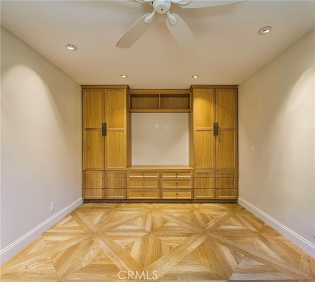 38 Fairway Drive, Manhattan Beach CA: https://media.crmls.org/medias/05ed8171-88dd-43ab-8c1c-6a0d629fa73e.jpg