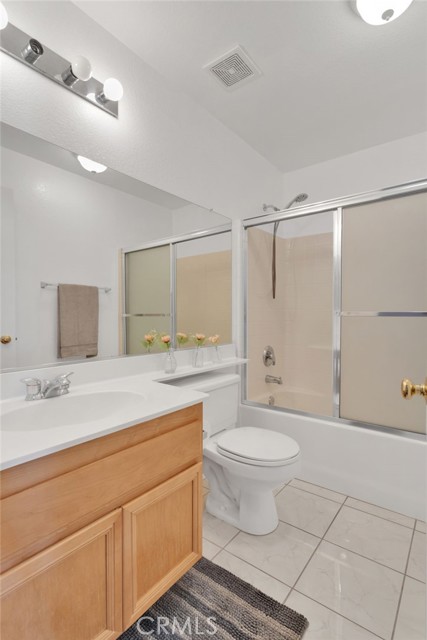 13446 Dover Lane, Victorville CA: https://media.crmls.org/medias/05edd9a0-2579-4400-b86e-4bb08ce774bf.jpg