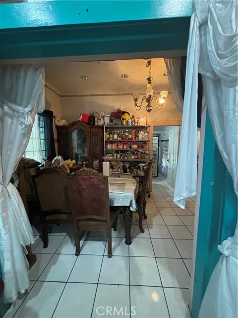 Detail Gallery Image 6 of 16 For 223 E 28th Street, Los Angeles,  CA 90011 - 2 Beds | 1 Baths