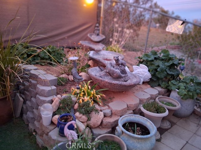 Detail Gallery Image 45 of 47 For 18778 Valencia, Hesperia,  CA 92345 - 2 Beds | 1 Baths