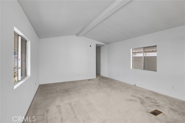 Detail Gallery Image 10 of 27 For 410 S 1st St #30,  El Cajon,  CA 92019 - 2 Beds | 1 Baths