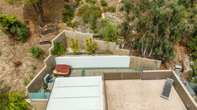 22619 Holanda Road, Woodland Hills CA: https://media.crmls.org/medias/05f0cba7-c577-4156-8795-9b84829ea60c.jpg