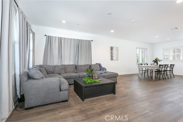 12914 Oliana Drive, La Mirada CA: https://media.crmls.org/medias/05f0e2ed-4368-4c0e-b278-282c60676b34.jpg