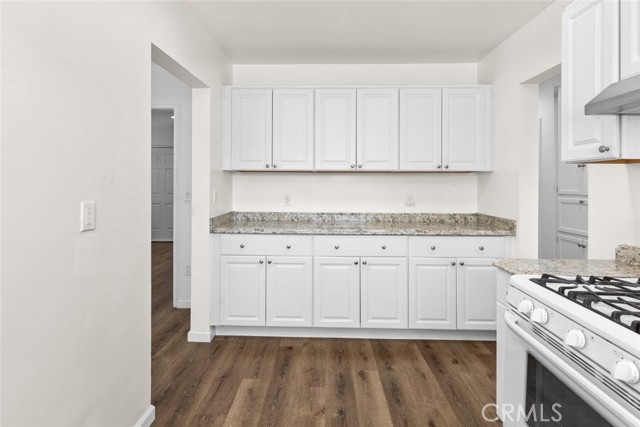 Detail Gallery Image 20 of 32 For 676 W Glenoaks Bld #C,  Glendale,  CA 91202 - 2 Beds | 1 Baths