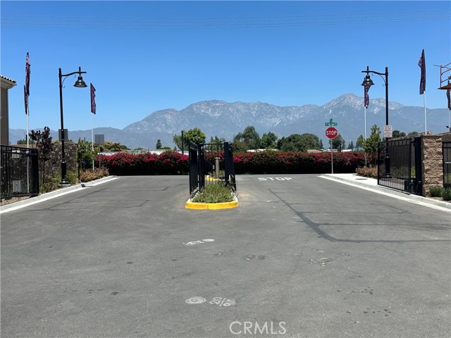 409 Verna Street, Upland CA: https://media.crmls.org/medias/05f2f8a9-7d55-4d6f-b532-d1069883bede.jpg