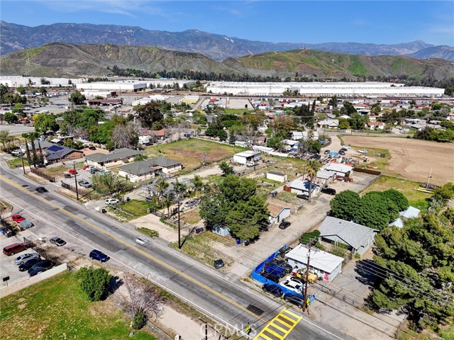 3001 N State Street, San Bernardino CA: https://media.crmls.org/medias/05f310b0-f77d-4db5-a2ec-e50130053ed8.jpg