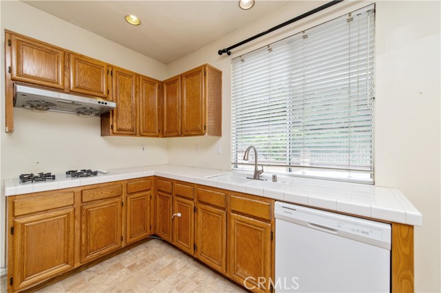 Detail Gallery Image 11 of 37 For 2461 via La Mesa, Chino Hills,  CA 91709 - 4 Beds | 2/1 Baths