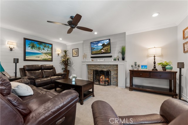18672 Evergreen Avenue, Yorba Linda CA: https://media.crmls.org/medias/05f3c89e-f6c5-41d4-baf9-a44c3b4c6680.jpg