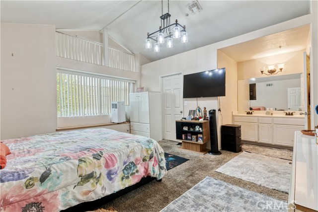 Detail Gallery Image 22 of 48 For 11965 Terra Bella St #17,  Sylmar,  CA 91342 - 3 Beds | 3 Baths