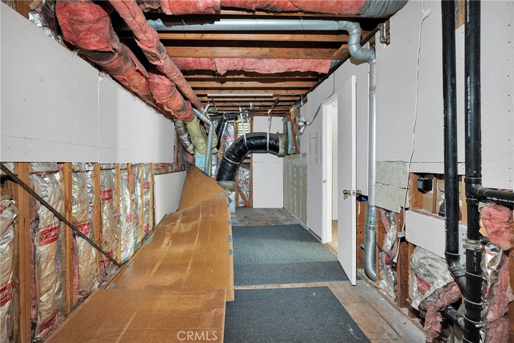 https://media.crmls.org/medias/05f48f96-52da-447a-8867-076dc79353d2.jpg?preset=X-Large